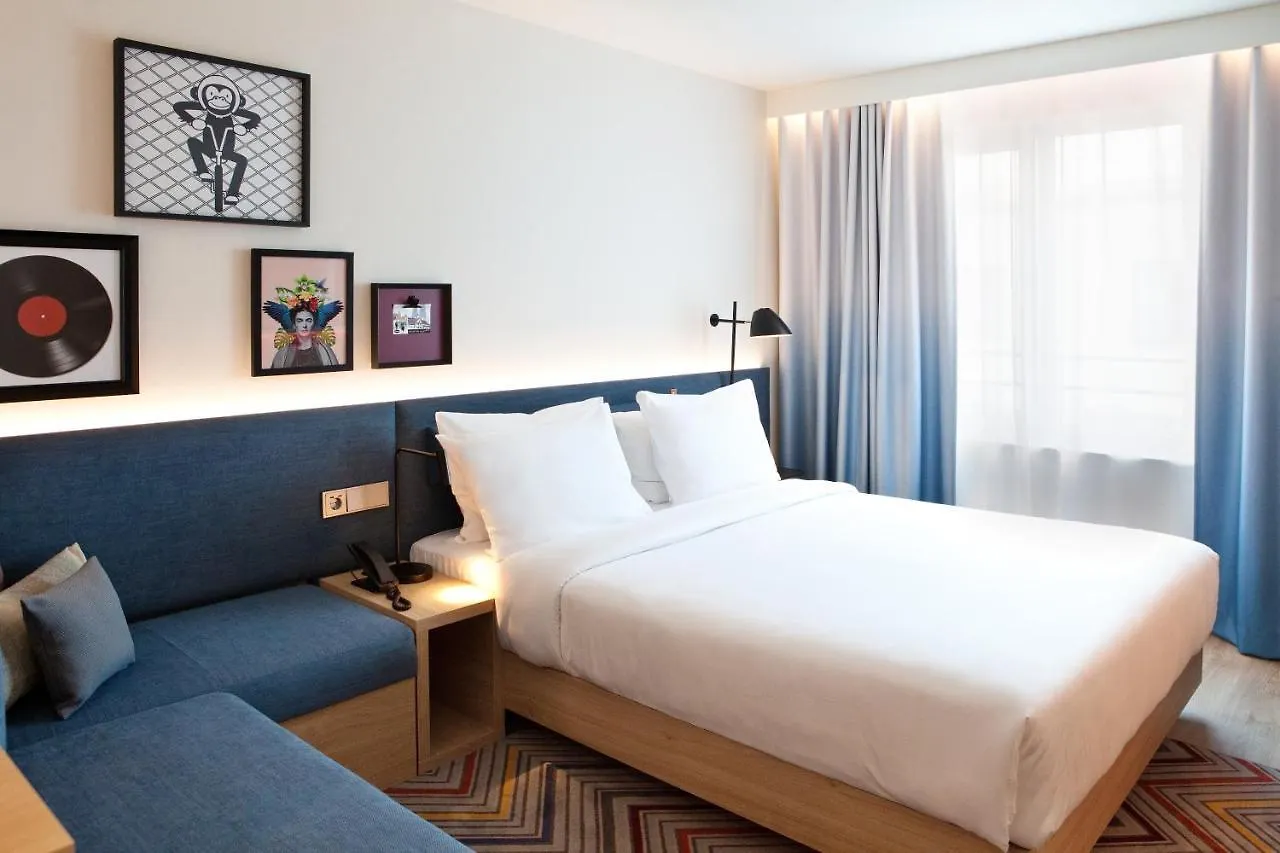 Hotel Hampton By Hilton Regensburg