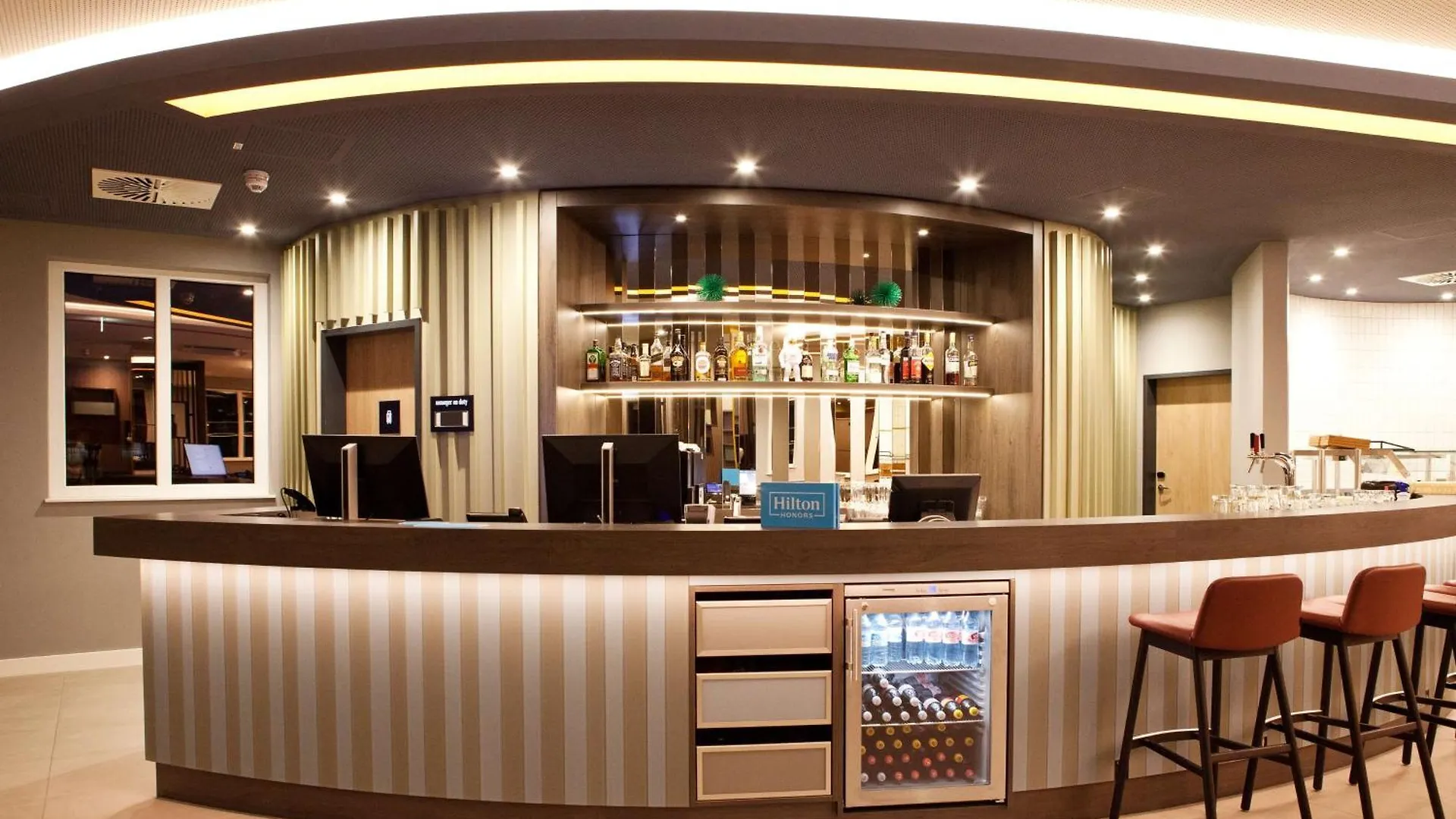 Hotel Hampton By Hilton Regensburg 3*,
