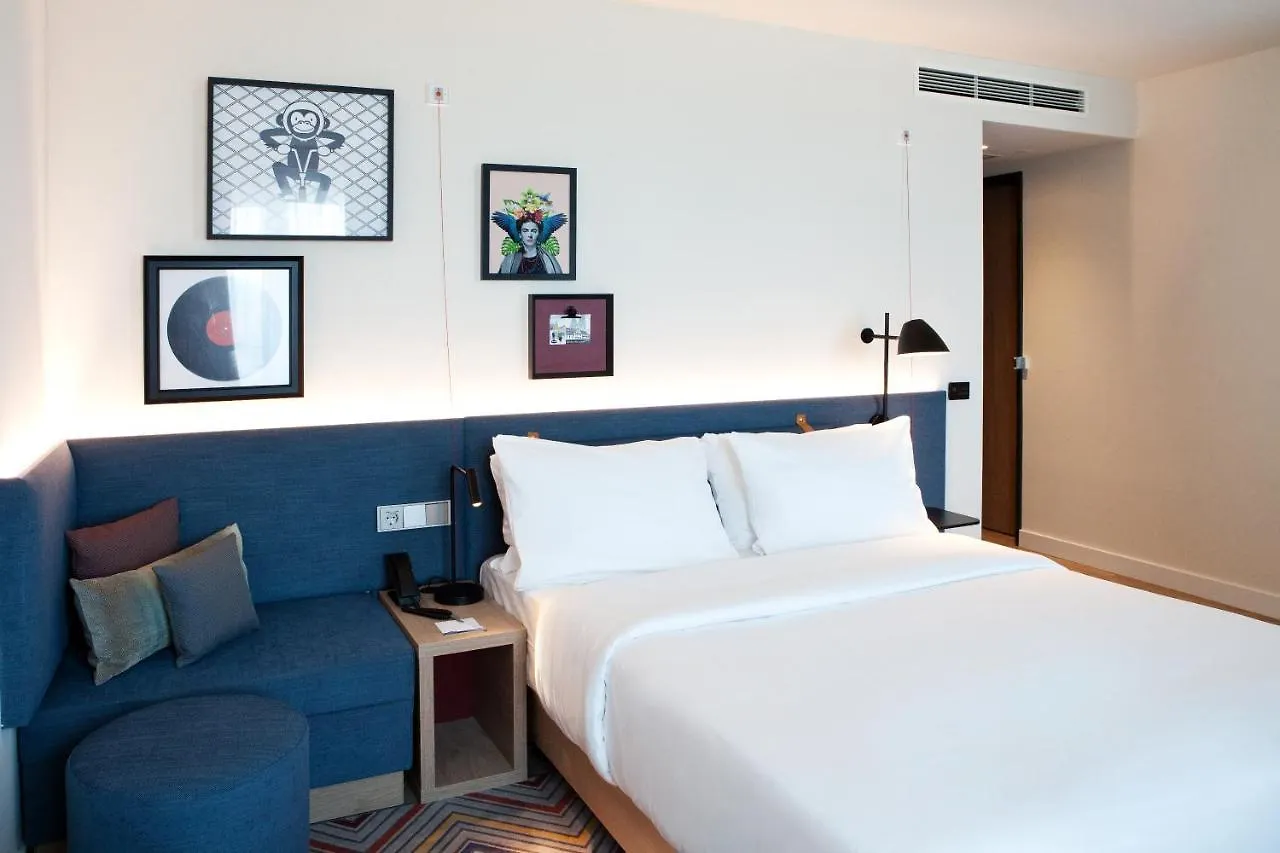 Hotel Hampton By Hilton Řezno