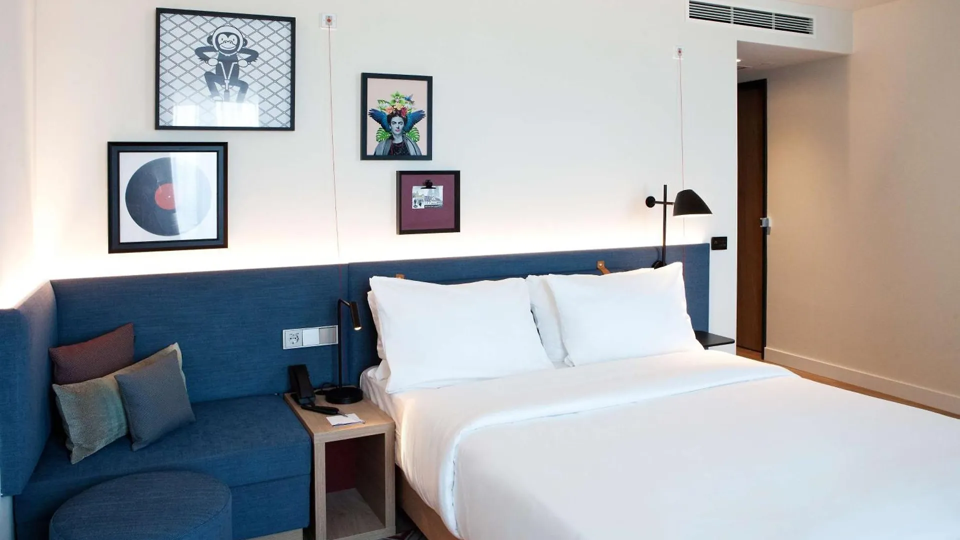 Hotel Hampton By Hilton Řezno